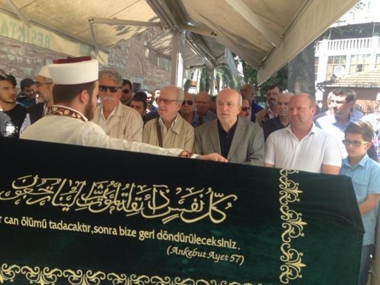 Metin Kemertaş son yolculuğuna uğurlandı
