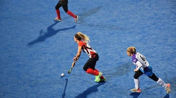 Hokeyde Posilgücü rakip tanımıyor
