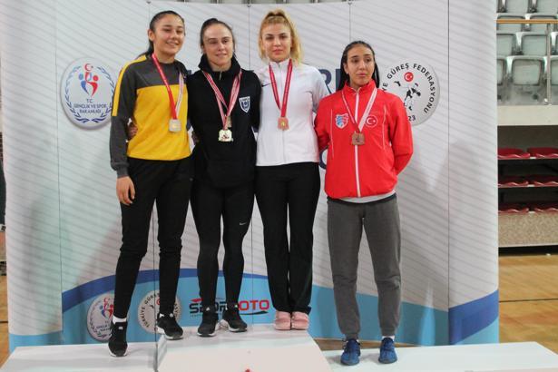 Türkiye Büyük Kadınlar Güreş Şampiyonası sona erdi