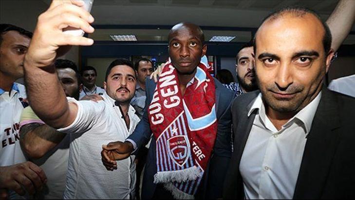 Trabzonspor, Mbia'ya kavuştu