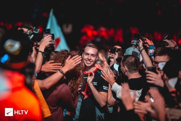 HLTV.org aralık ayının Takım Sıralaması listesini yayımladı