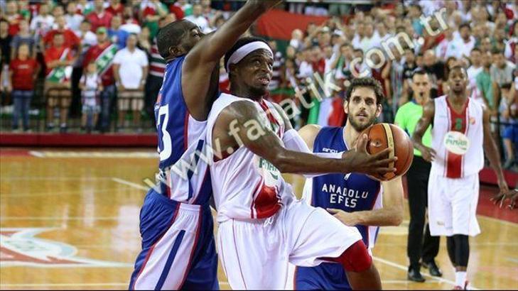 Pınar Karşıyaka 71-65 Anadolu Efes