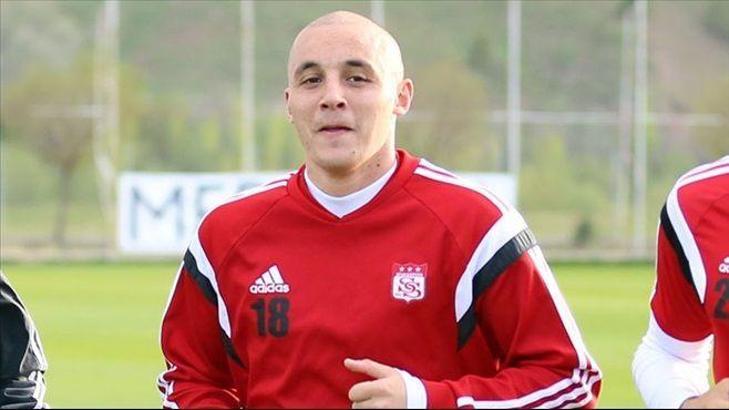 Galatasaray'da Aatif bombası