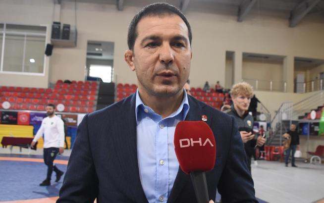 Şeref Eroğlu: Antalya yağlı güreşin beşiği