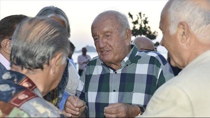 Ali Şen: Türk halkı antrenör vaatlerine kanmaz