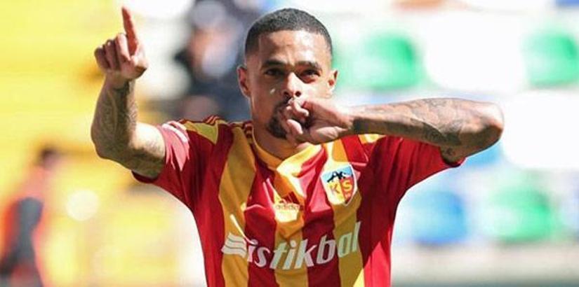 Welliton Süper Lig'e geri dönüyor!