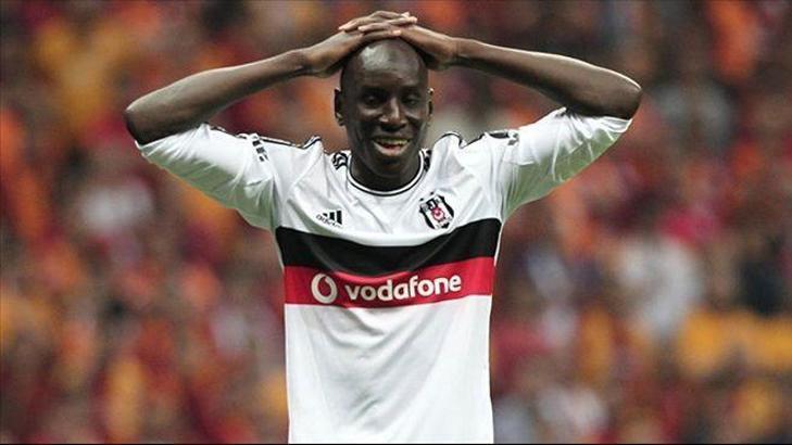 Shanghai Shenhua: Demba Ba ile ilgileniyoruz