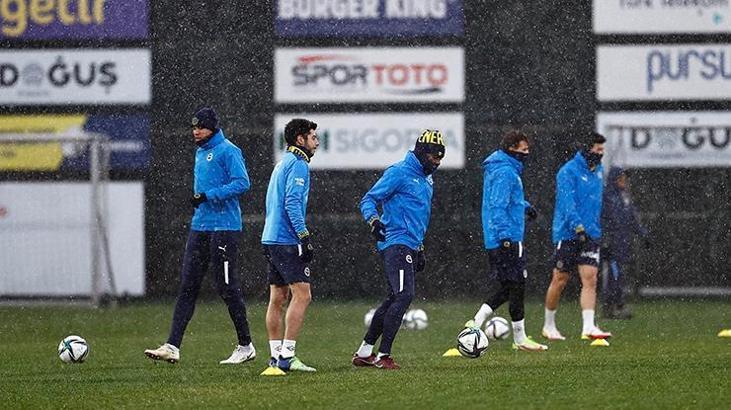 Fenerbahçe, İsmail Kartal yönetiminde çalıştı