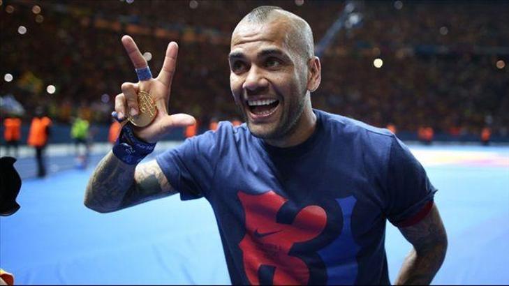 Dani Alves'den transfer açıklaması