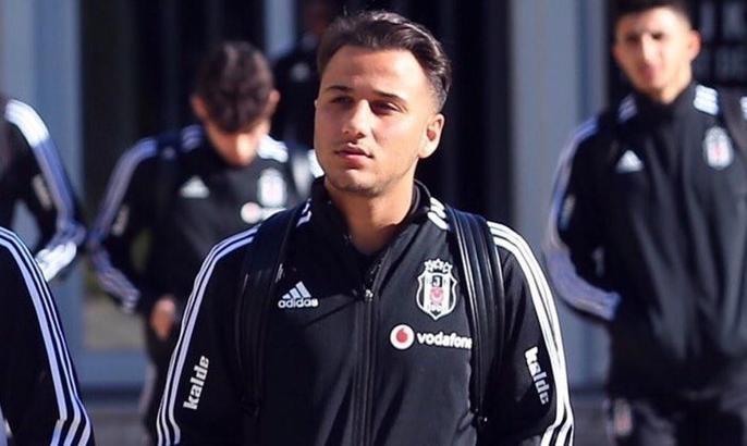 Beşiktaş, 2 futbolcuyu Uşakspor'a kiralık gönderecek