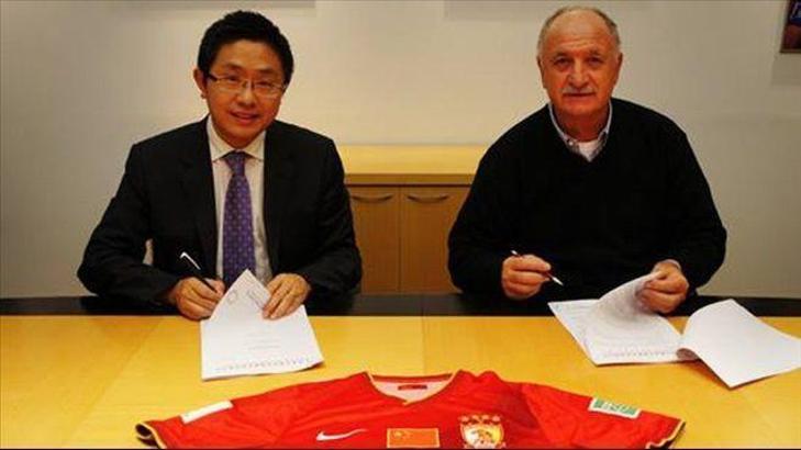 Scolari'den sürpriz imza!