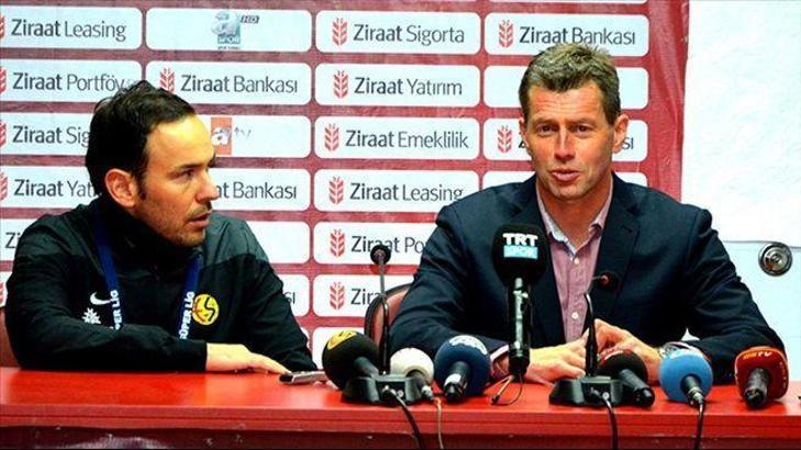 Skibbe: Transfer yapmayacağız
