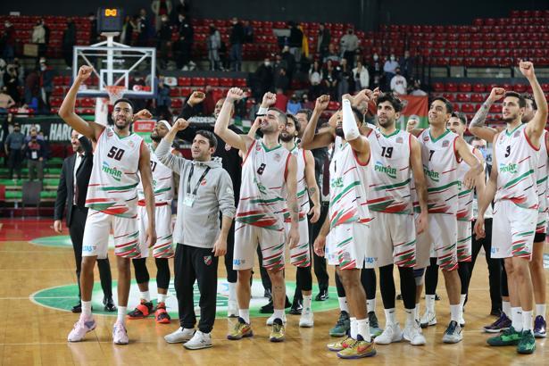 Pınar Karşıyaka avantaj için İspanya'da