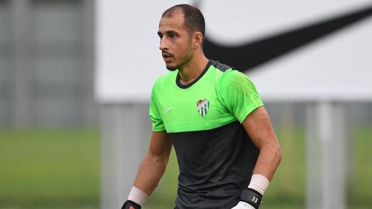 Erhan Erentürk 16 maçta 26 gol yedi