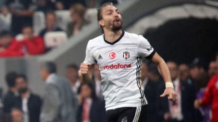 Caner Erkin'e Mete Kalkavan'a küfürden dava!