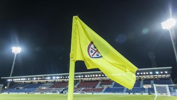 Cagliari kalesini gole kapatamıyor