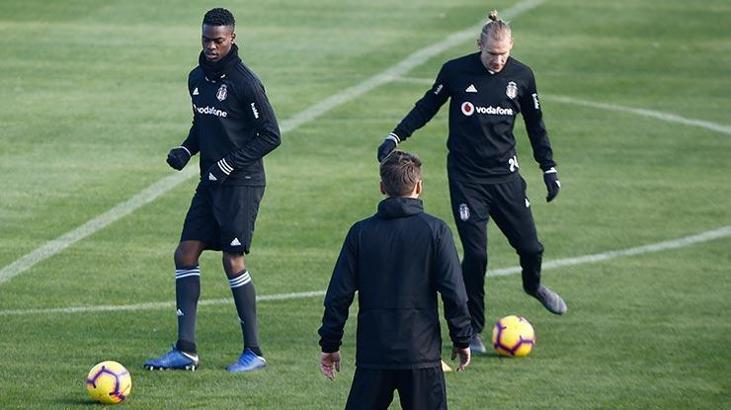Beşiktaş savunmada istikrar sağlayamadı