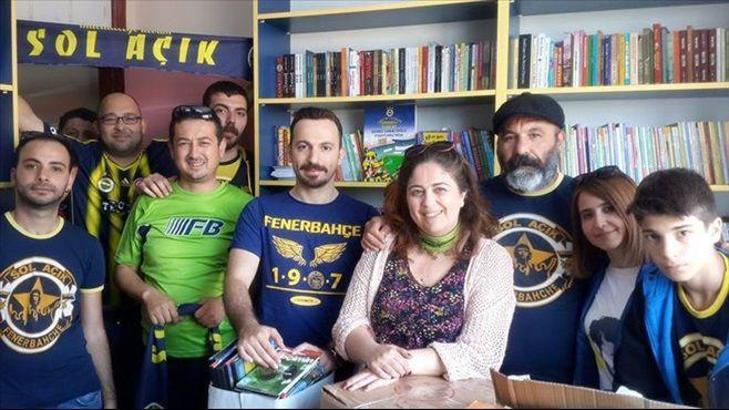 Yaşayan efsane için kütüphane