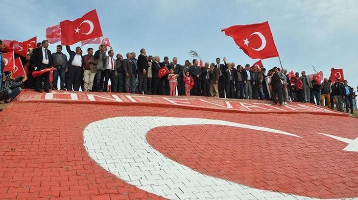 Aşiret yüzlerce araçla böyle geldi