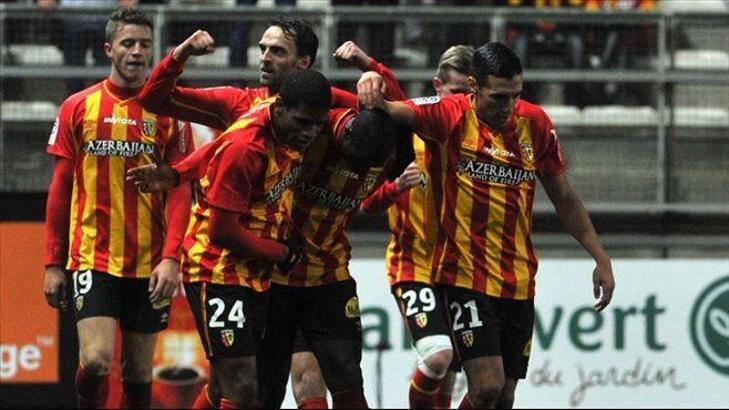 Lens'e küme düşme geliyor