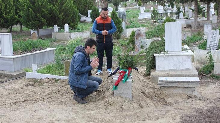 Maçta kalp krizi nedeniyle hayatını kaybeden futbolcu toprağa verildi