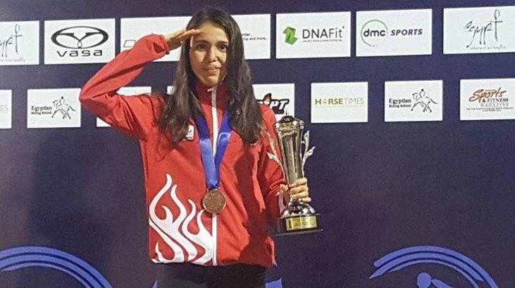İlke Özyüksel'den bronz madalya