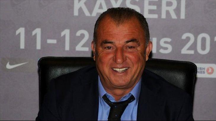 Fatih Terim, Galatasaray'ın şampiyonluğunu tebrik etti