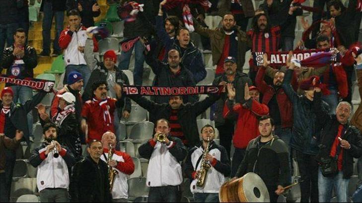 Altınordu kupa mesaisinde