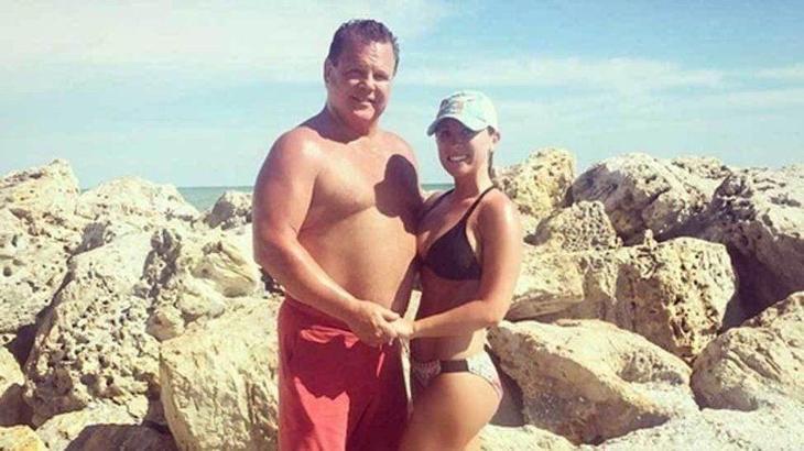 Amerikan güreşi sporcusu Jerry Lawler cinsel ilişki sırasında felç geçirdi
