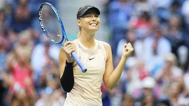 Maria Sharapova sürprizi!