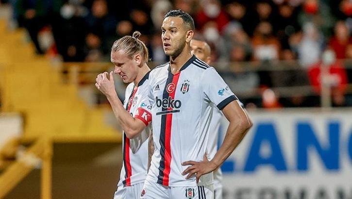 Josef de Souza 1 yıl daha Beşiktaş'ta