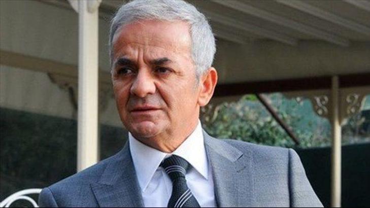 Zafer Algöz: Gitarını da al ve git Bilic...