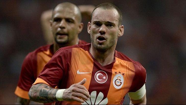 Sneijder gözünü Beşiktaş'a dikti
