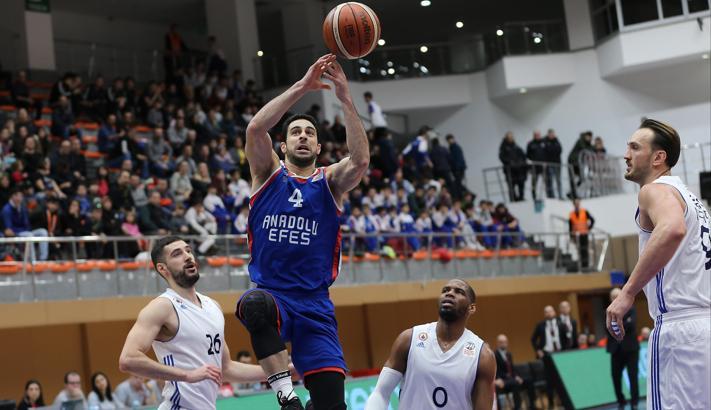 Anadolu Efes, İstanbul BBSK'yi son çeyrek performansıyla geçti: 80-93