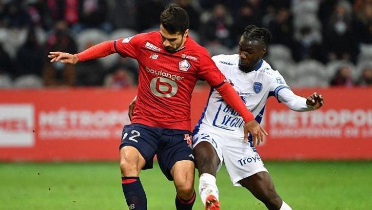 Transfer haberi! Atletico Madrid Zeki Çelik'i istiyor