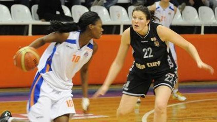 Kavgalı maçta gülen Mersin oldu: 61-51