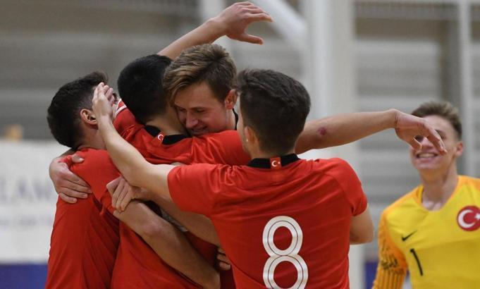 Futsal U19 Milli Takımı'nın hazırlık kampı kadrosu açıklandı