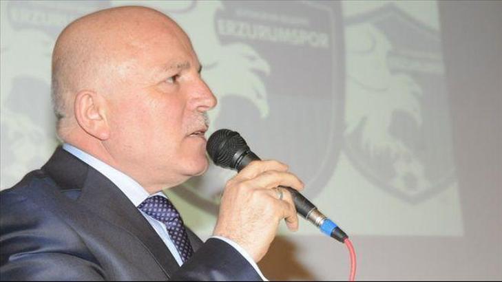 B.B. Erzurumspor'da Özakalın güven tazeledi