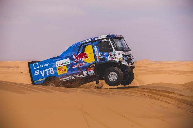 Dakar Rallisi'ne Nasser Al-Attiyah damgası
