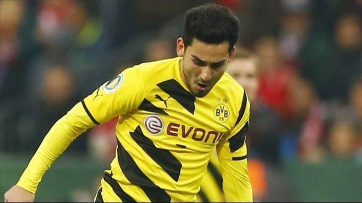 Wolfsburg'dan İlkay'a ret!