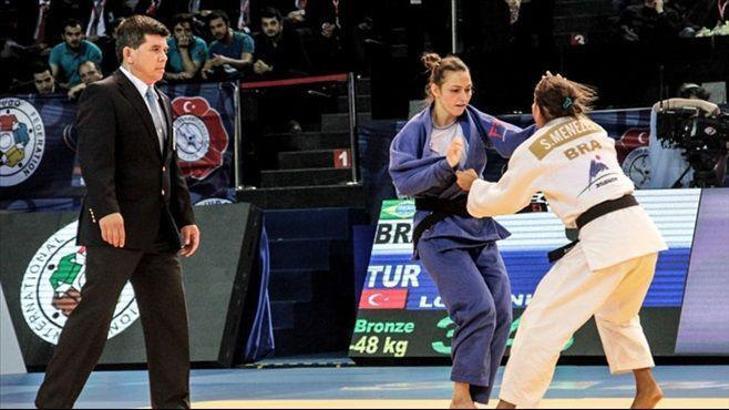 Türk sporculardan 3 madalya