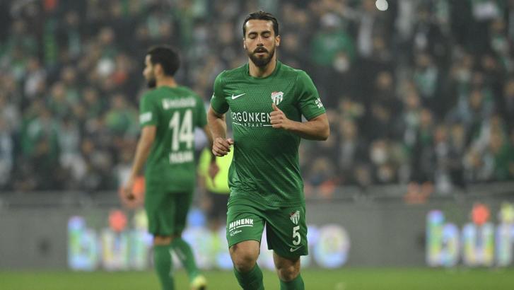 Emirhan Aydoğan'dan Bursaspor'a duygusal veda