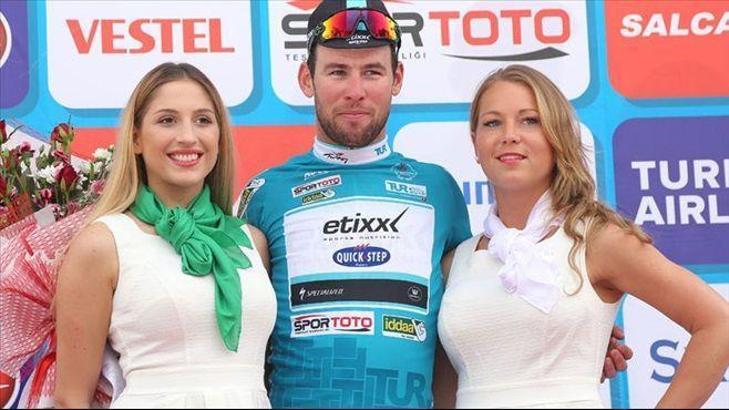 İlk turda öpücüğü Cavendish kaptı!