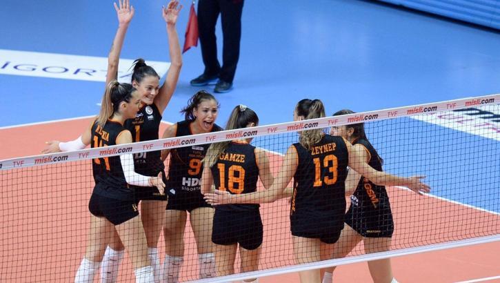 Galatasaray'da 6 pozitif!