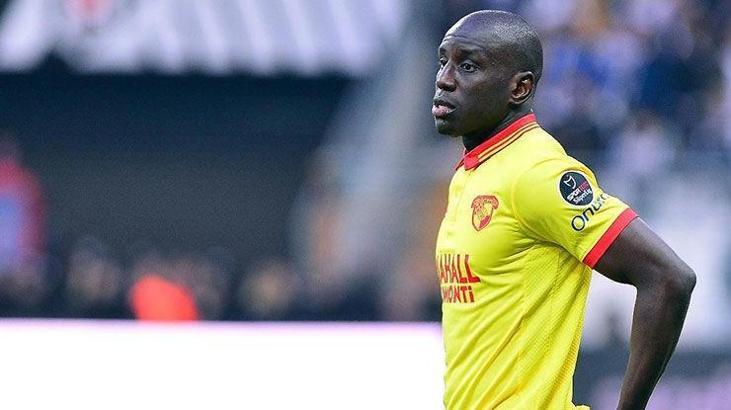Demba Ba'dan Erman Toroğlu'na ağır sözler!