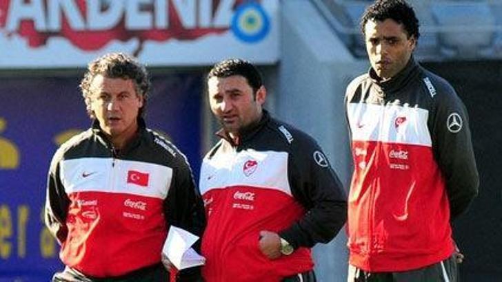 Hooijdonk ilk idmanına çıktı