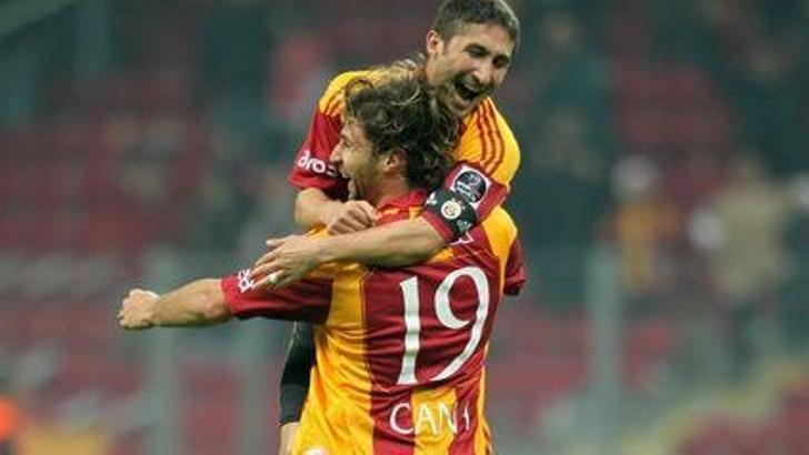 Lorik Cana tarihe geçti