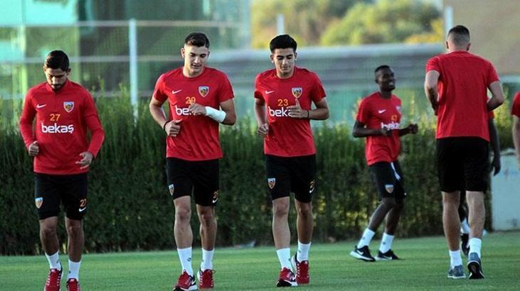 Kayserispor'da U-21 takımdan 7 takviye