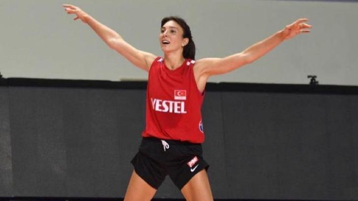 Naz Aydemir Akyol, A Milli Takım'a veda etti