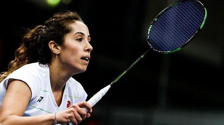 Badmintonda bronz madalya